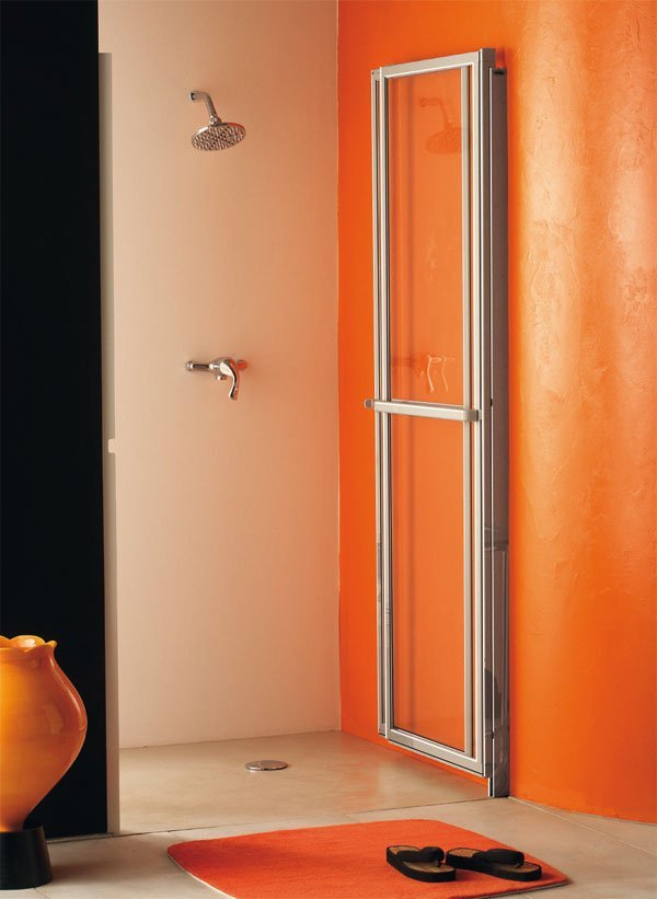 VARIA sprchové dveře s pneu. zdvihem 650-1060mm, čiré sklo, leštěný hliník showroom - 26717